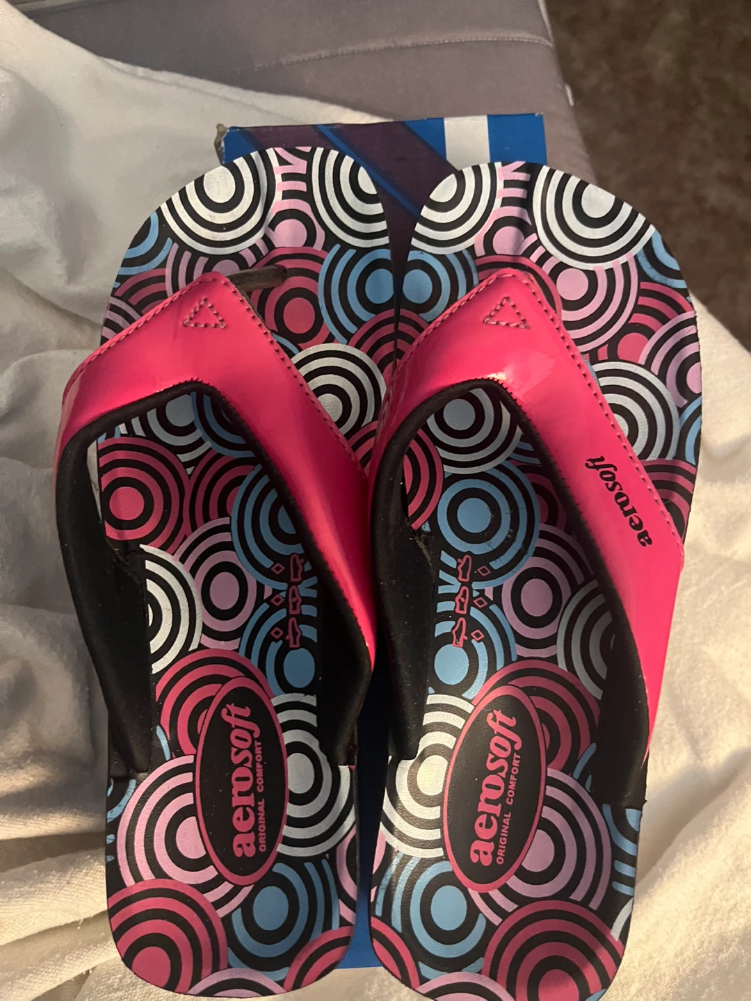 Aerosoft Women's Flip Flops Size 38