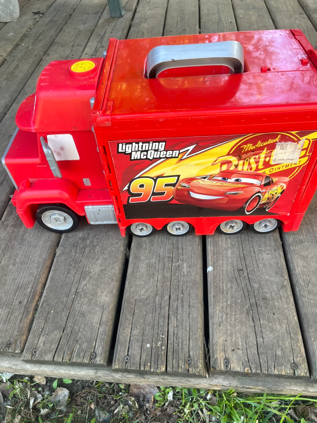 Lightning McQueen 95 Red Truck Carrying Case - photo 3
