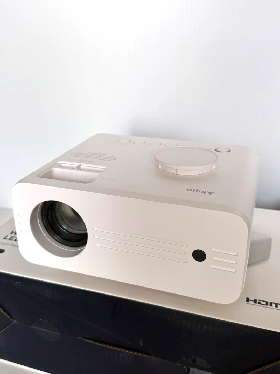 Akiyo Wi-Fi LED Projector G7