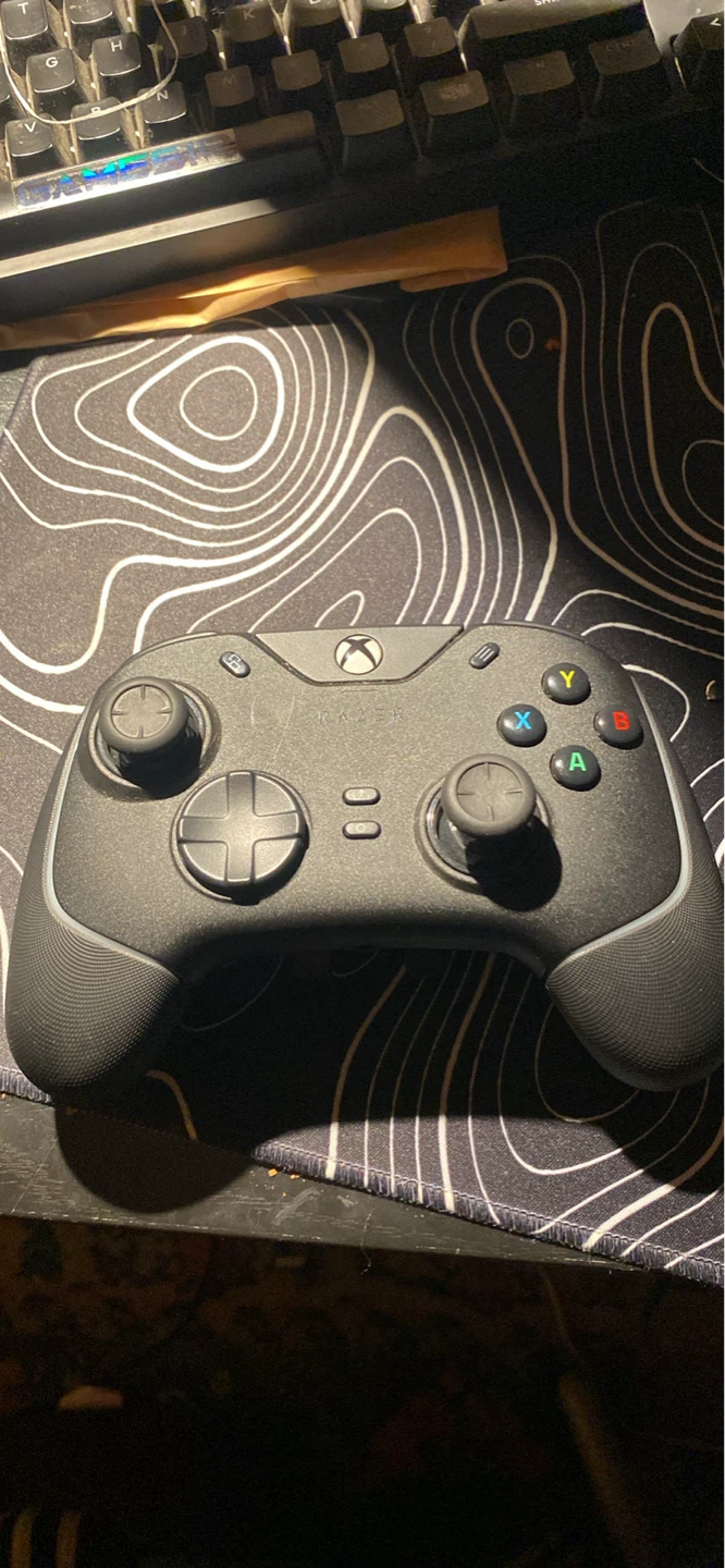 Xbox series s with pro controllers - photo 3