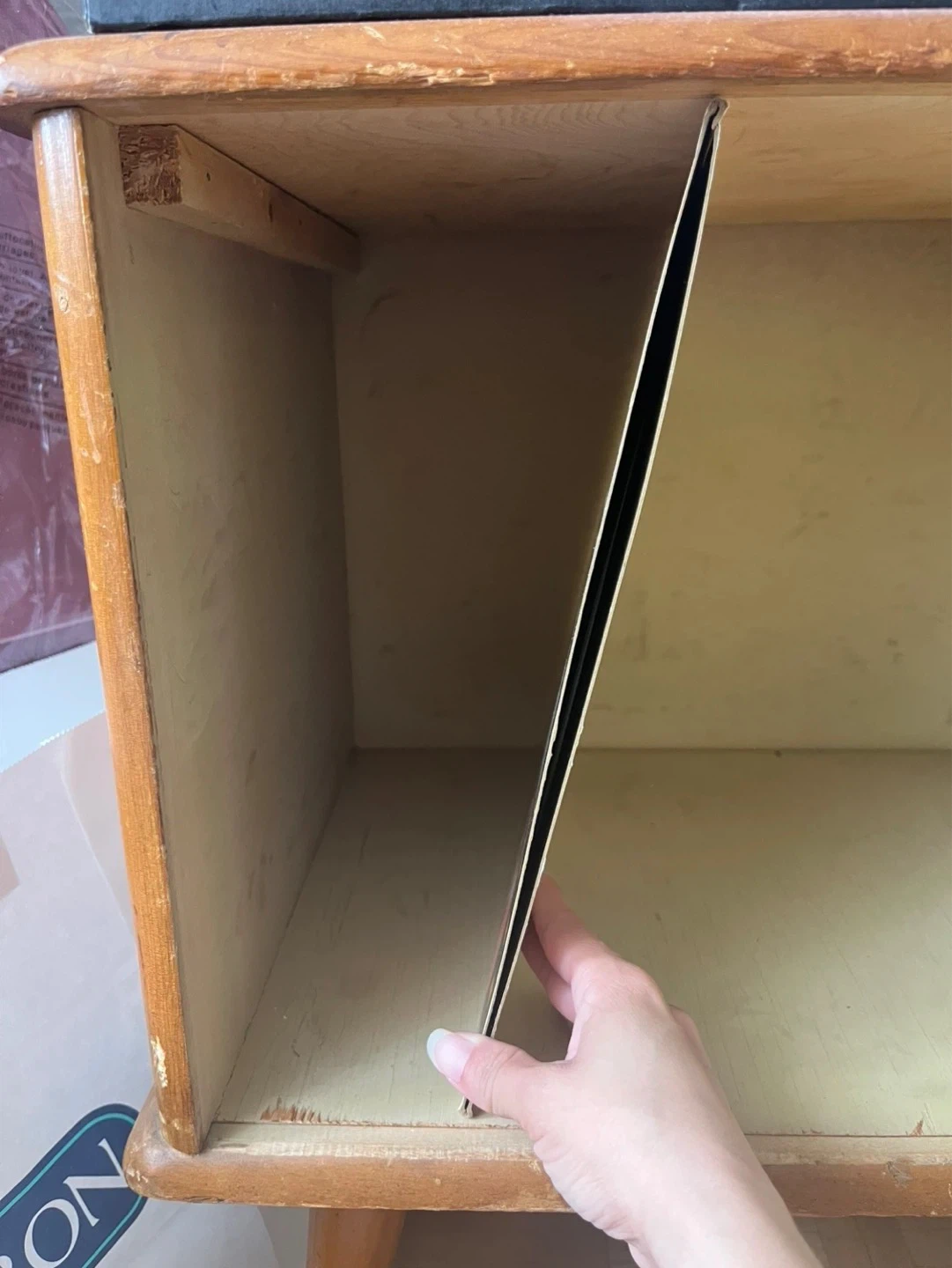 mcm Nightstand - photo 3