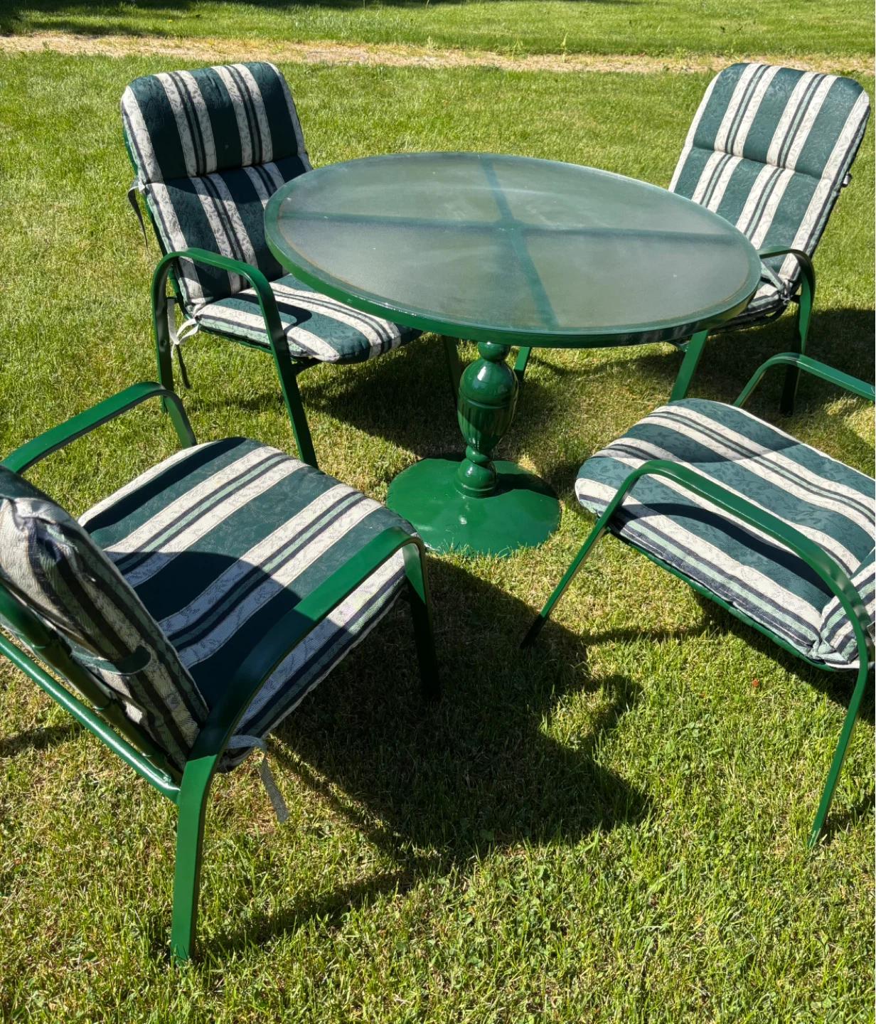 Metal Patio Table and 4 Chairs - photo 4