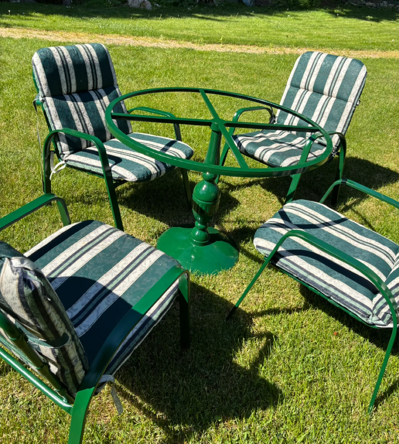 Metal Patio Table and 4 Chairs - photo 3
