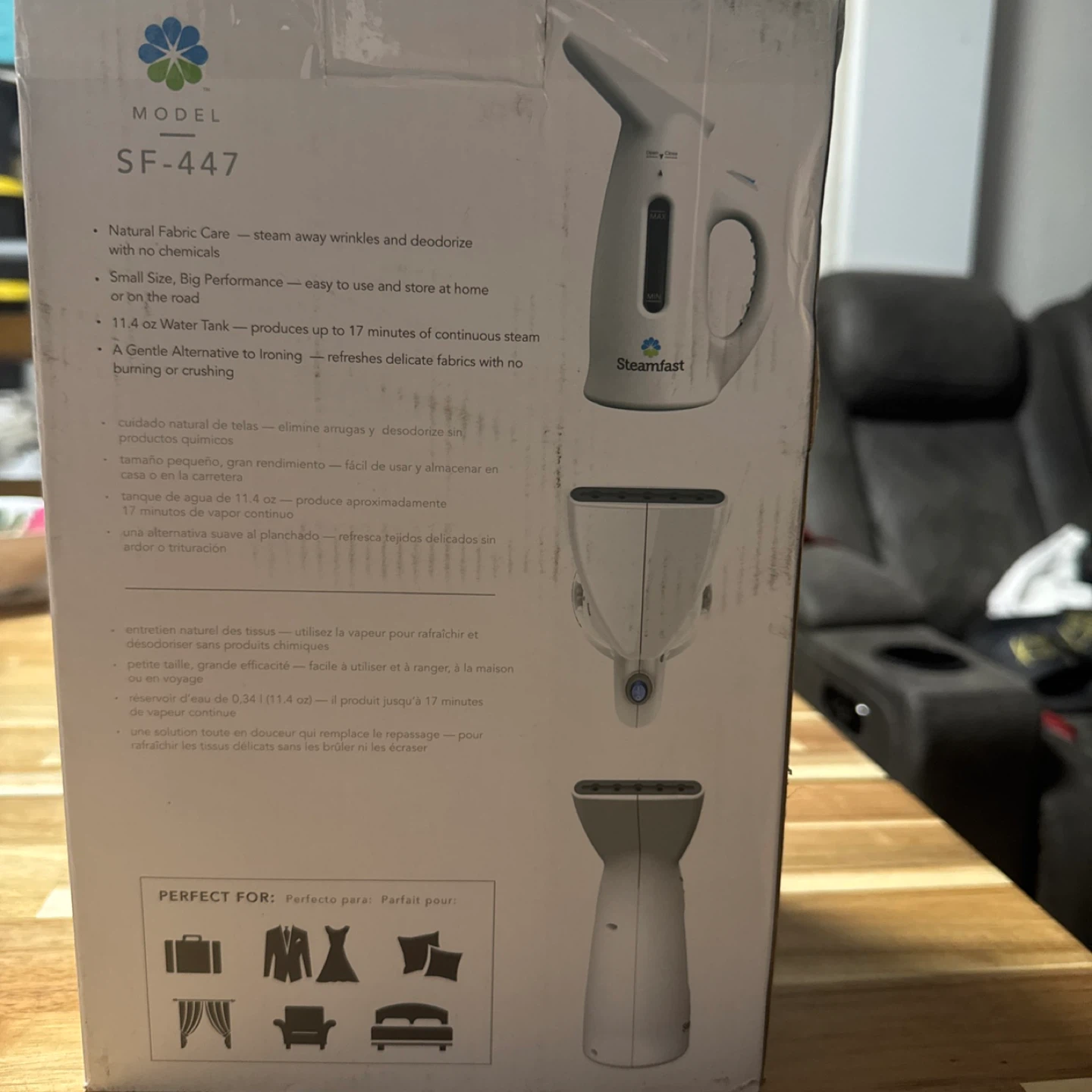 Steamfast SF-447 Deluxe Compact Garment Steamer - photo 4
