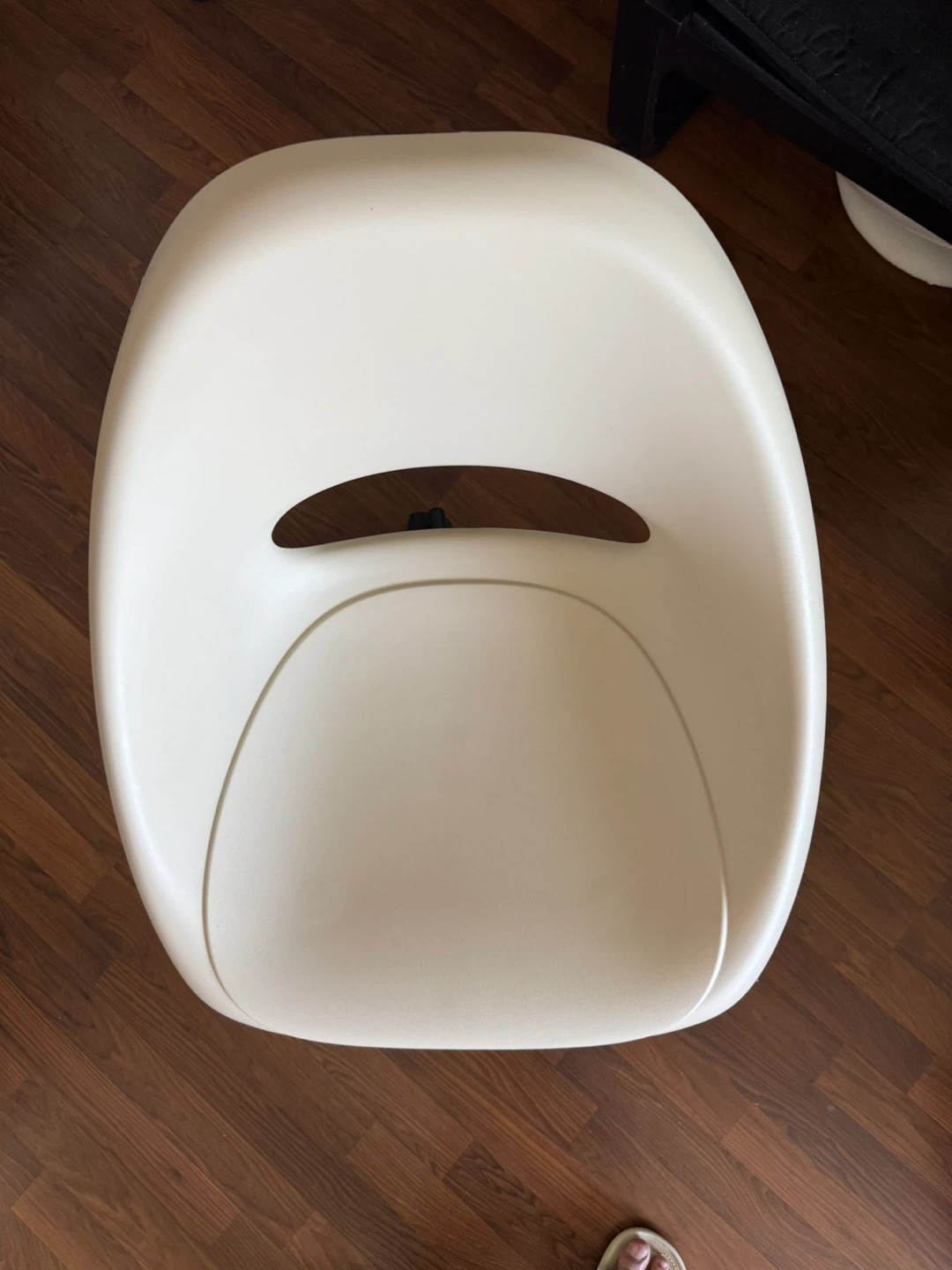 White task chair with rolling base - photo 2