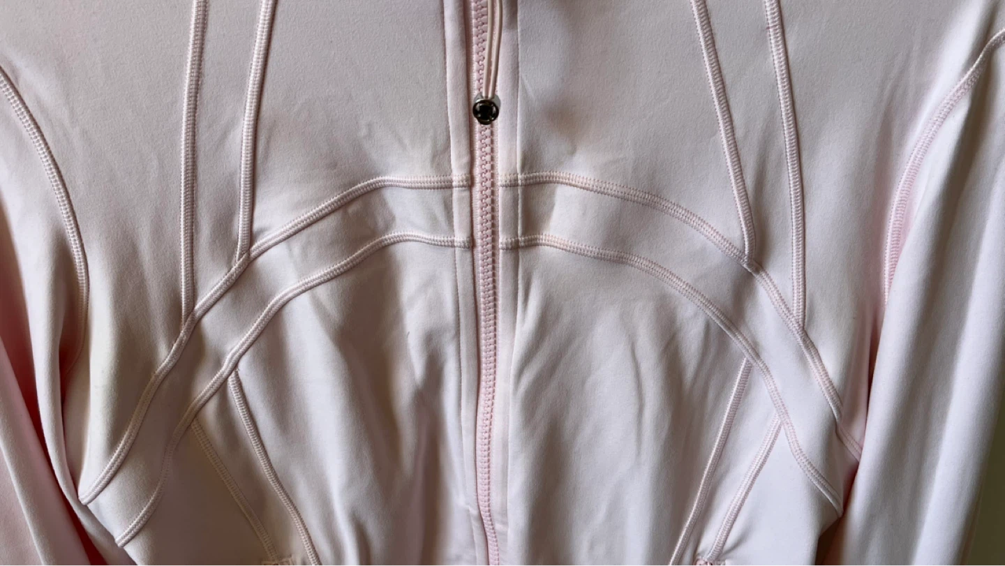 Limited edition strawberry shortcake Lululemon Define Jacket - photo 5