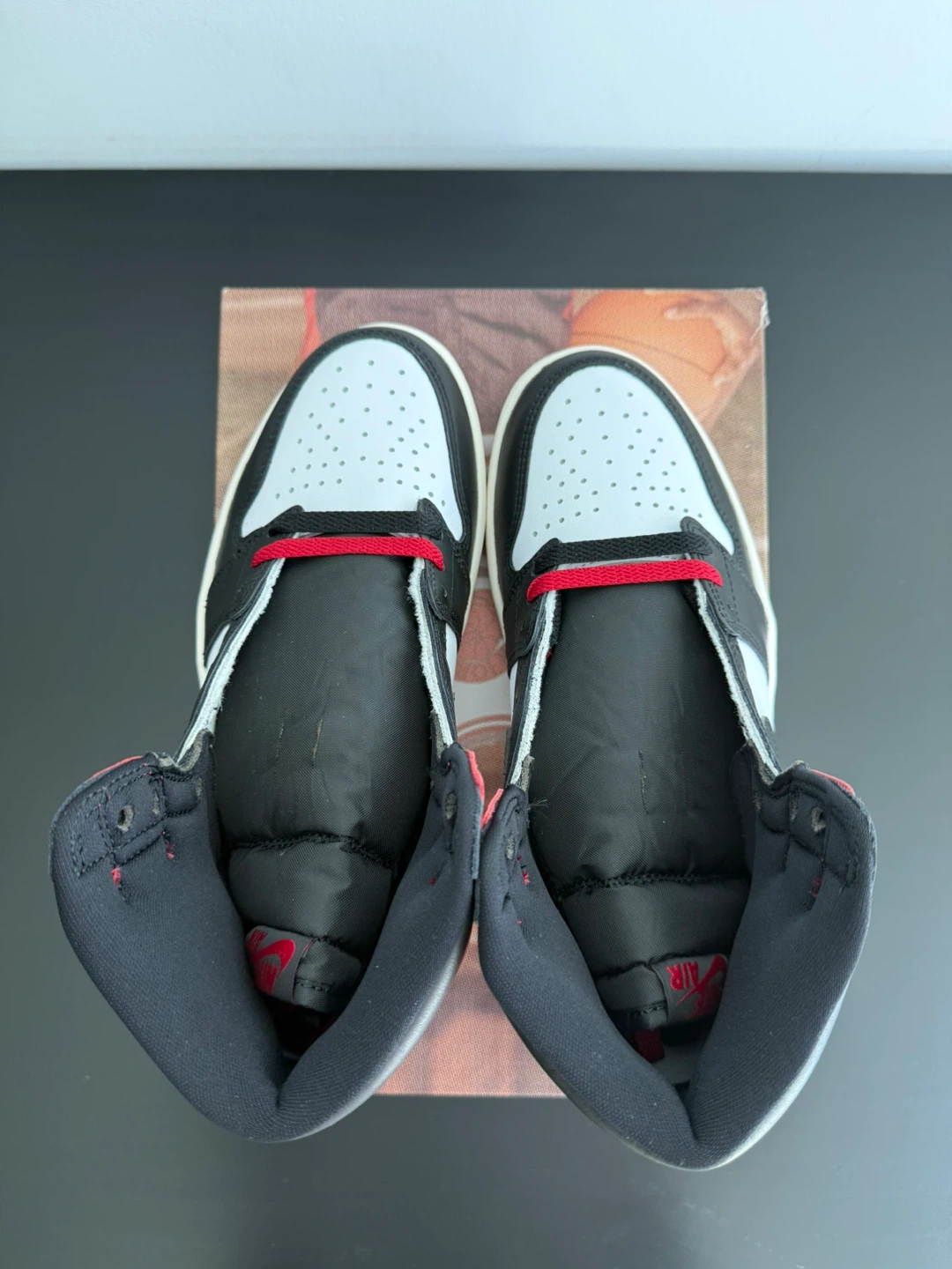 AJ1 High OG Black Toe Reimagined - US 8 - Brand New - photo 5