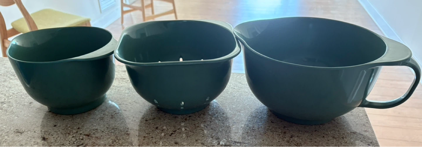 Our Table Mixing Bowls and Colander