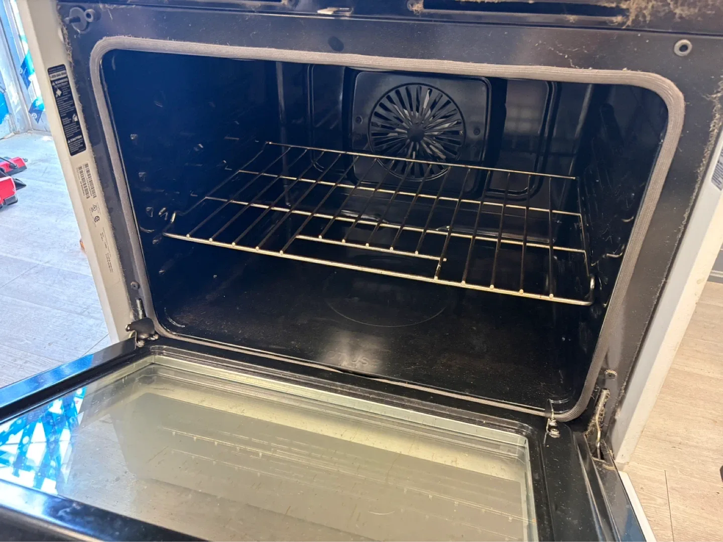 Frigidaire Electric Range - photo 2