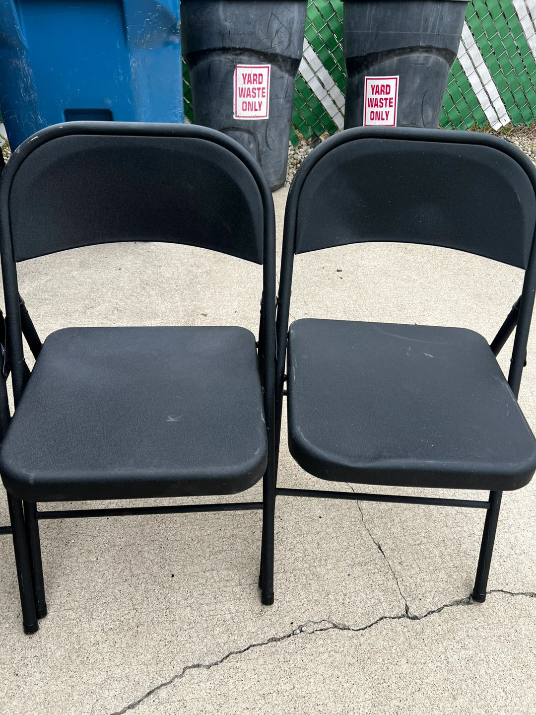 Set of 4 Cosco Black Folding Chairs - photo 3
