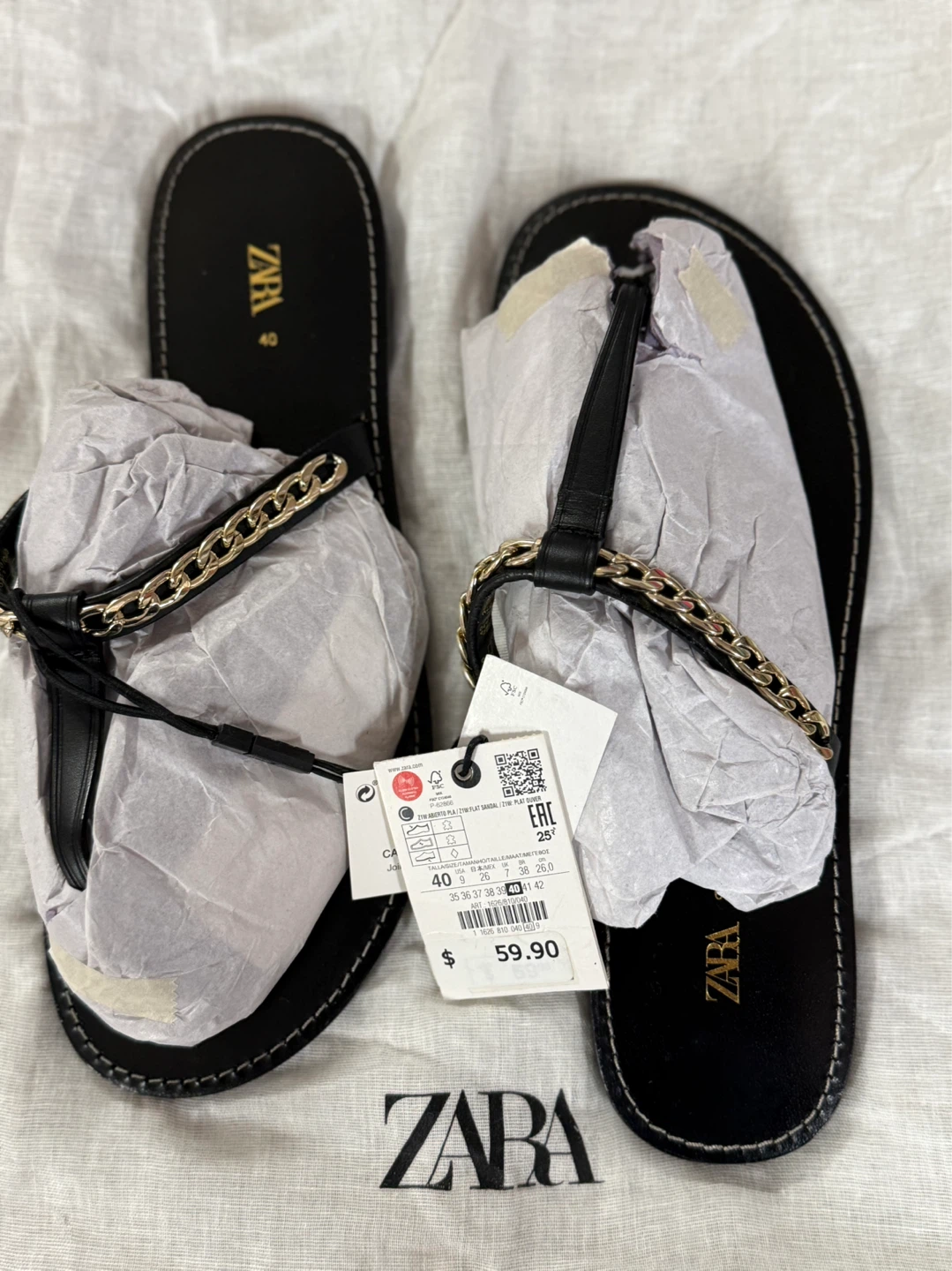 ZARA Black Chain Detail Flat Sandals Size 40
