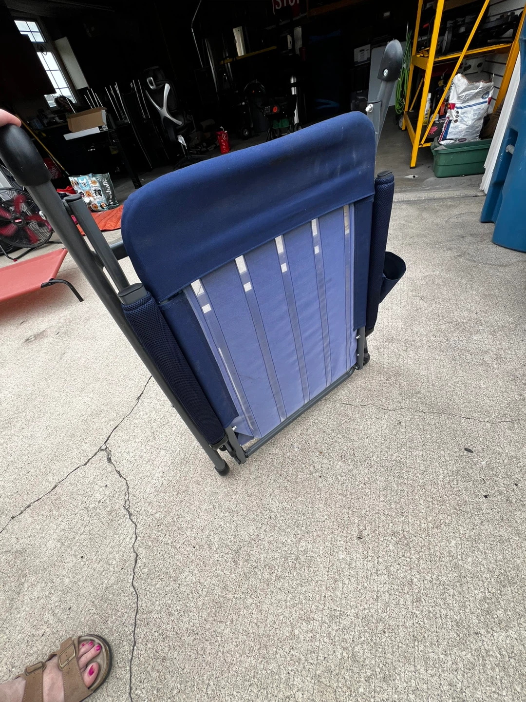 Member’s Mark Portable Folding Rocking Chair in Blue Cove - photo 5