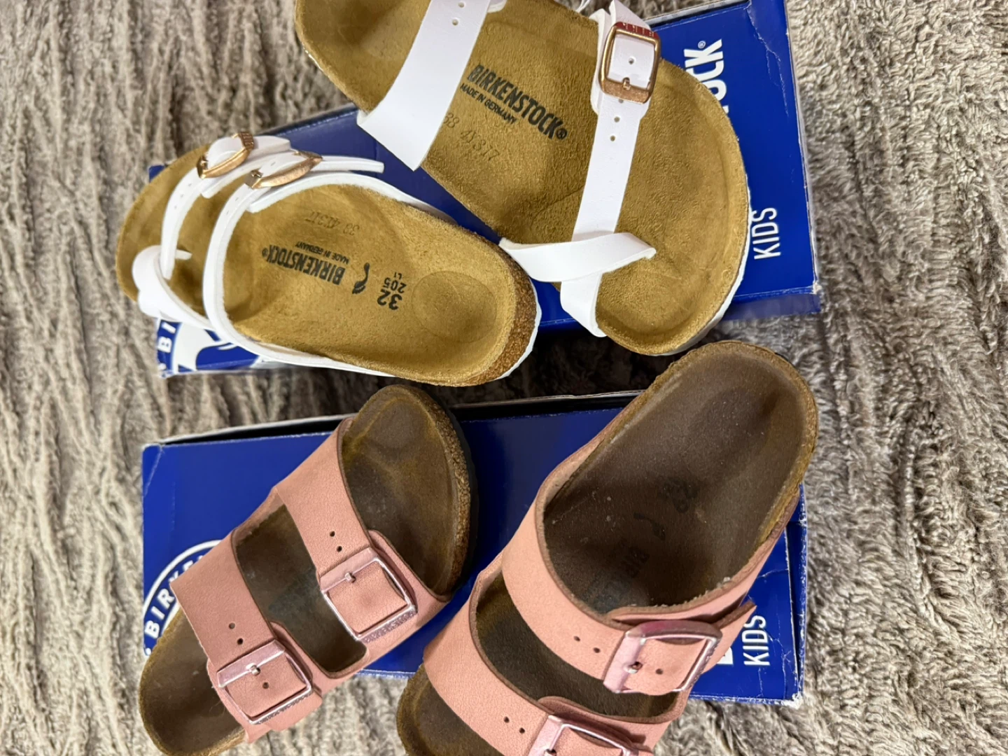 Birkenstock Kids Sandals - Pink Size 31 & White Size 32 - photo 3
