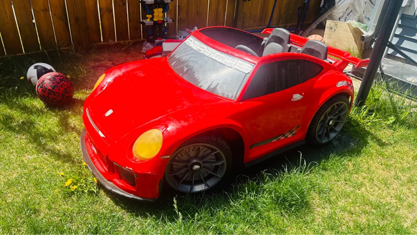 Red Porsche 911 GT3 Ride-On Car for Kids