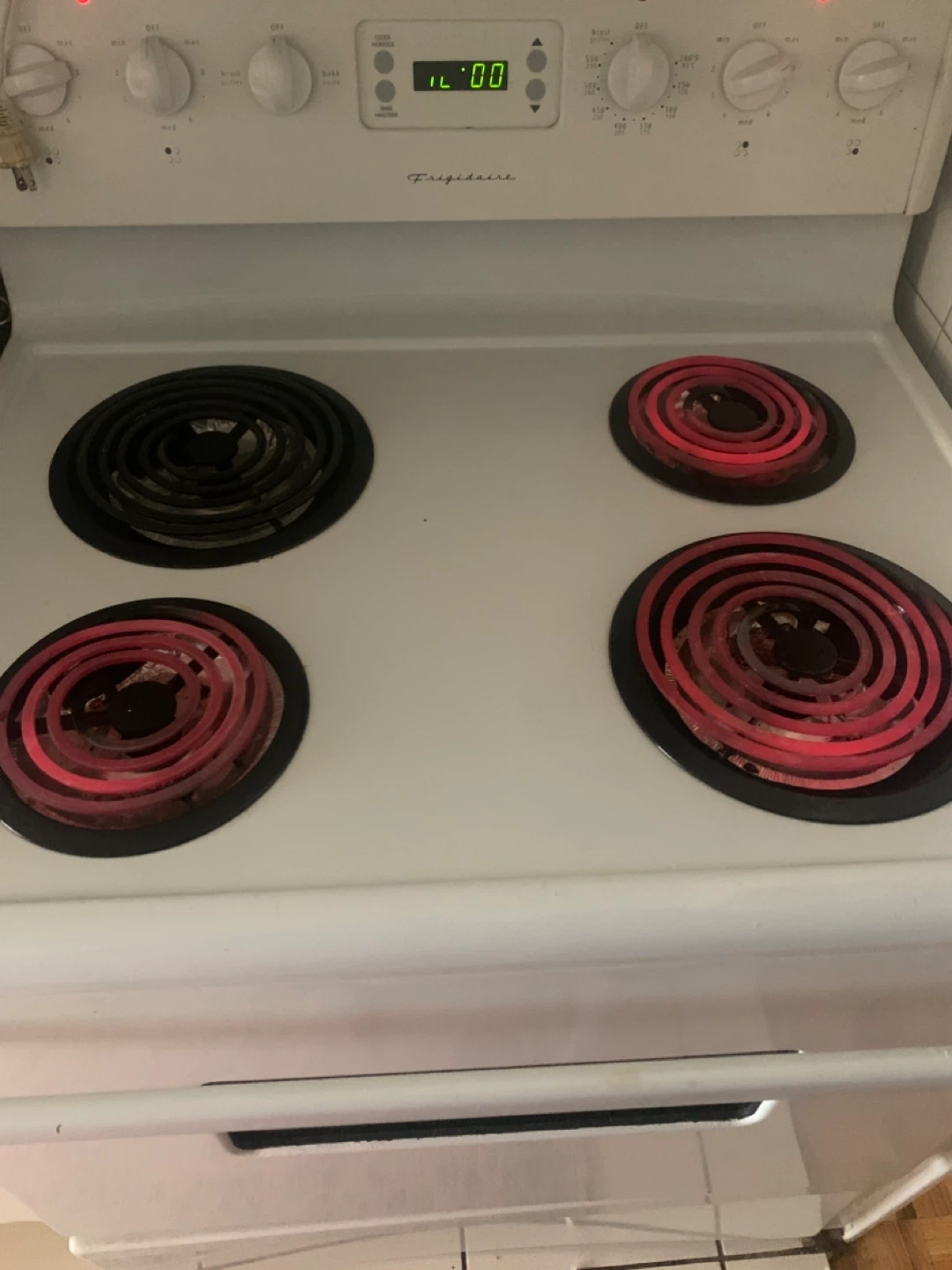 Frigidaire Electric Stove - photo 3