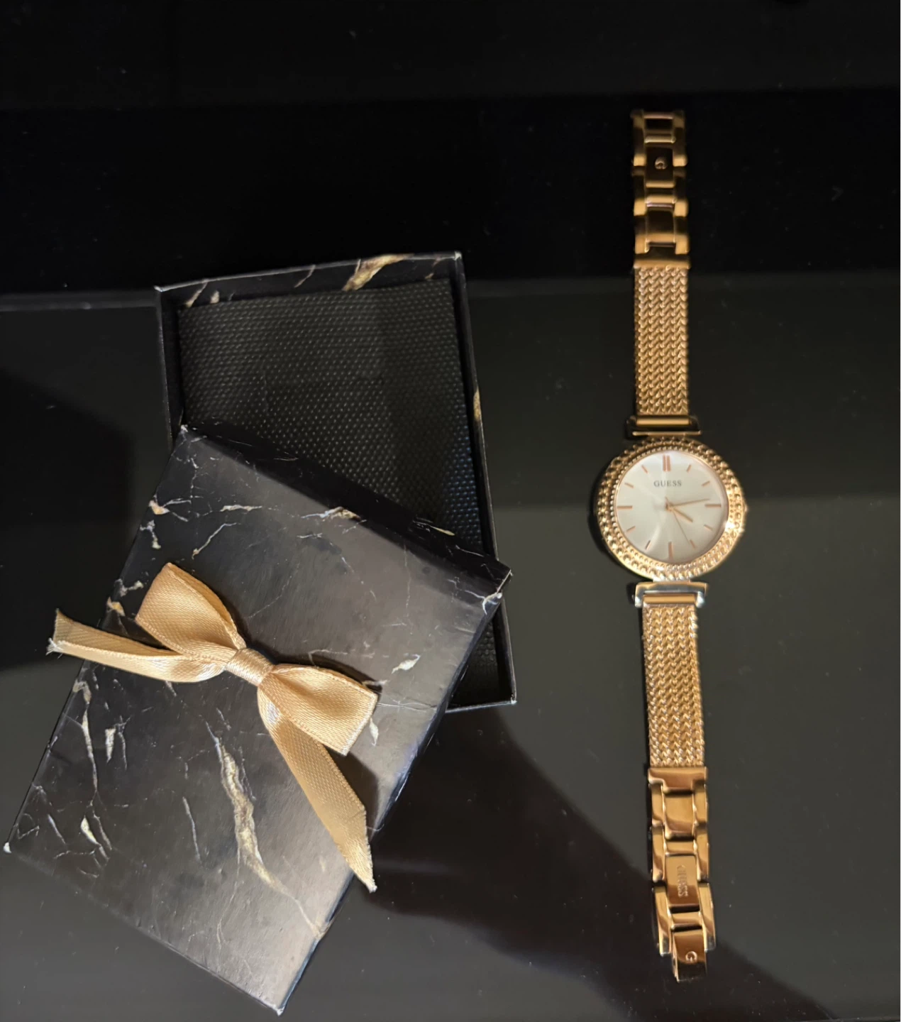 Guess Rose Gold Watch - photo 2