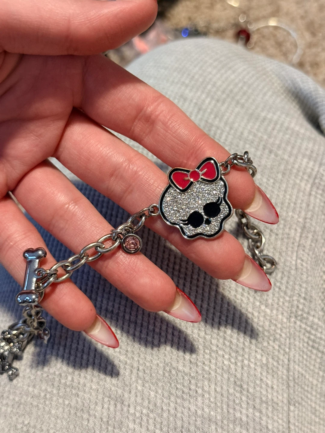 Monster High Skull Charm Bracelet - photo 4