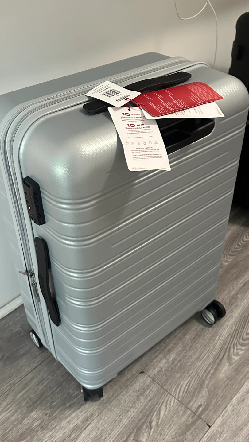 American Tourister High Turn Luggage - photo 5