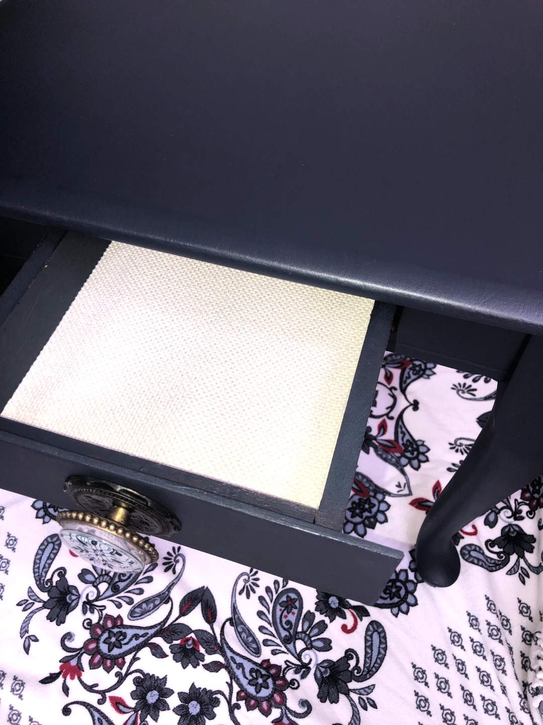 End table - photo 3