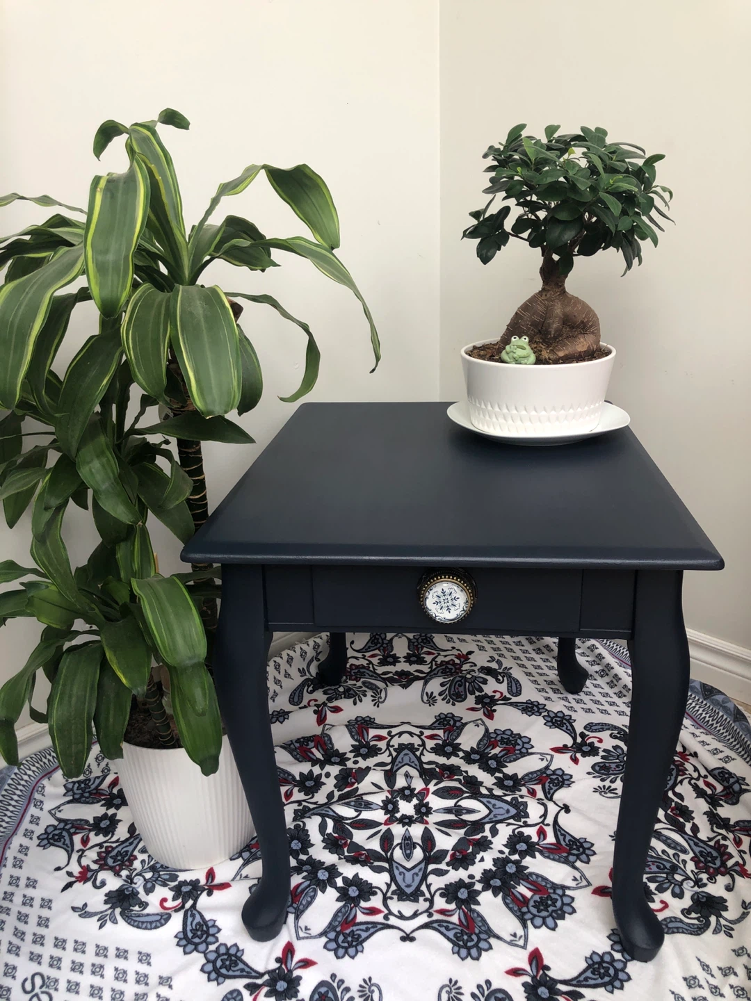 End table