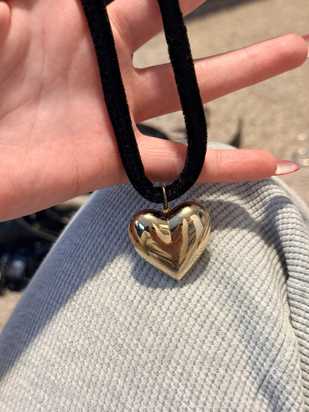 Vintage Gold Heart Pendant Necklace - photo 2