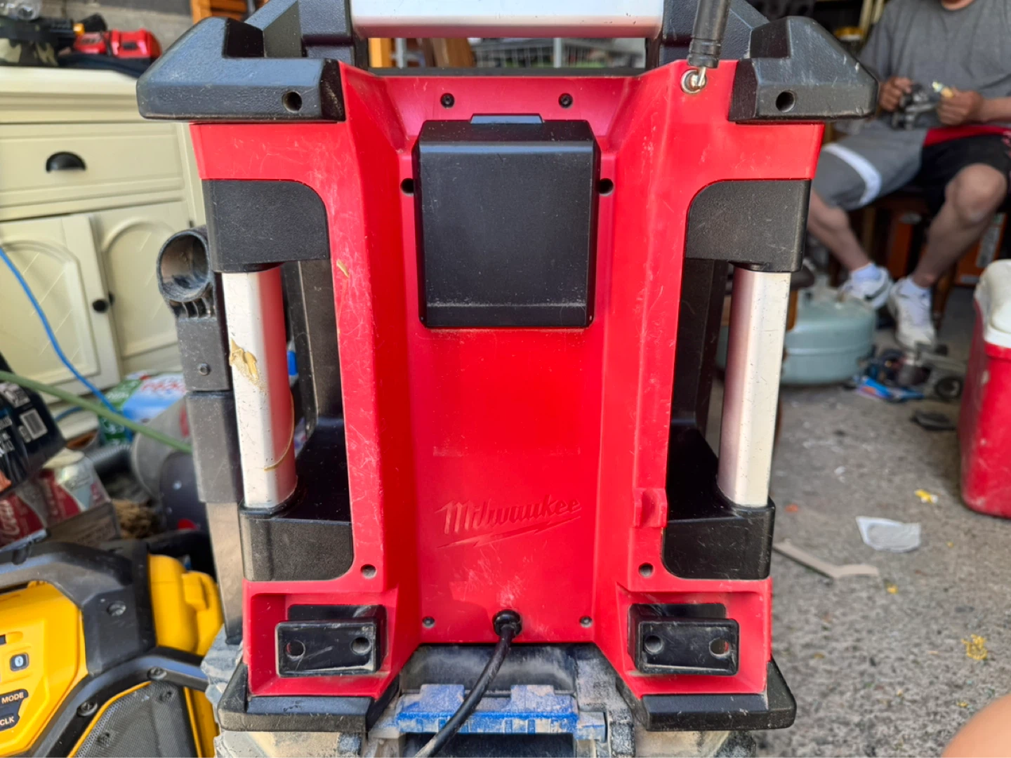 Milwaukee M18 Charger Radio - photo 3