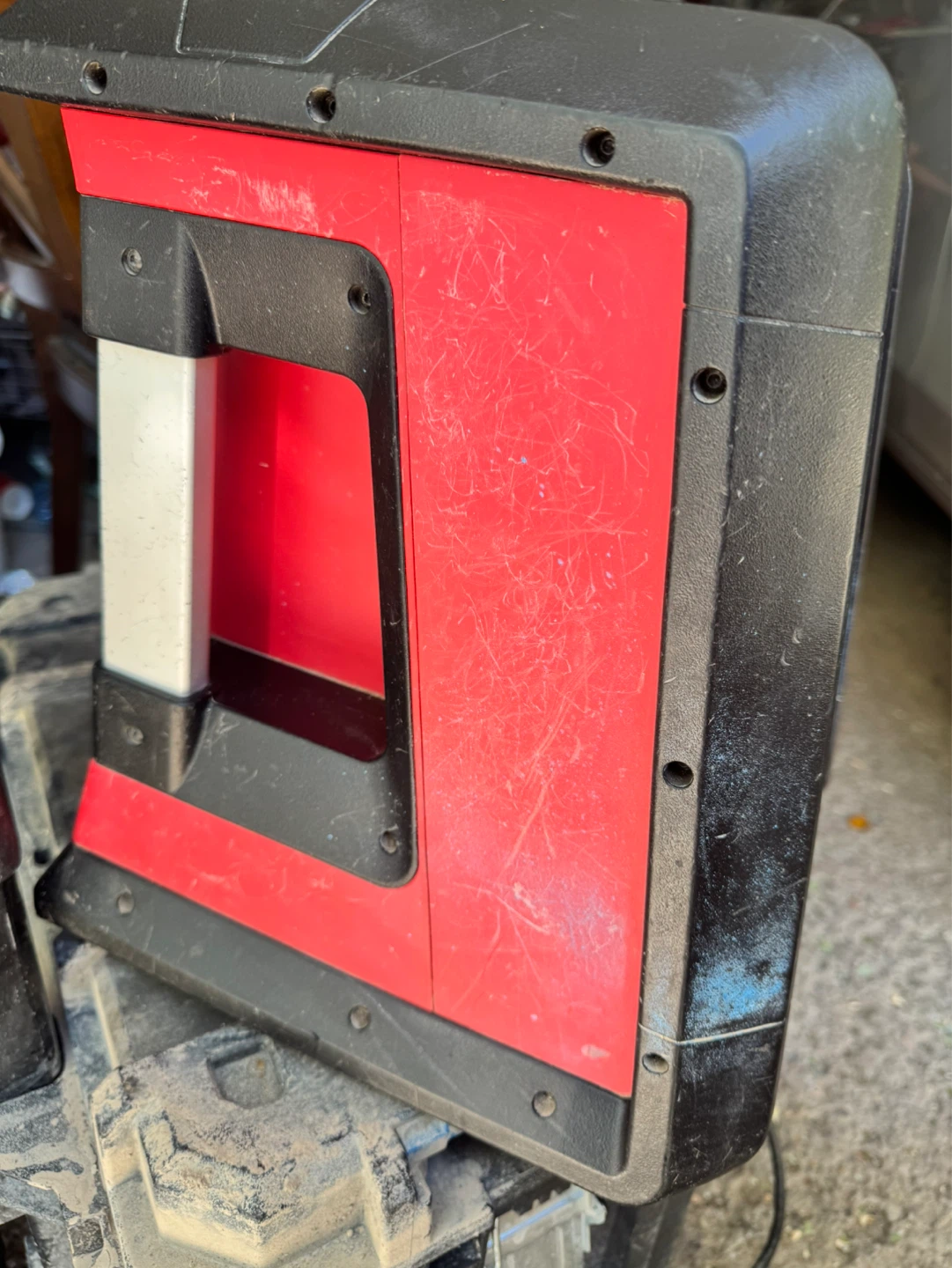 Milwaukee M18 Charger Radio - photo 2