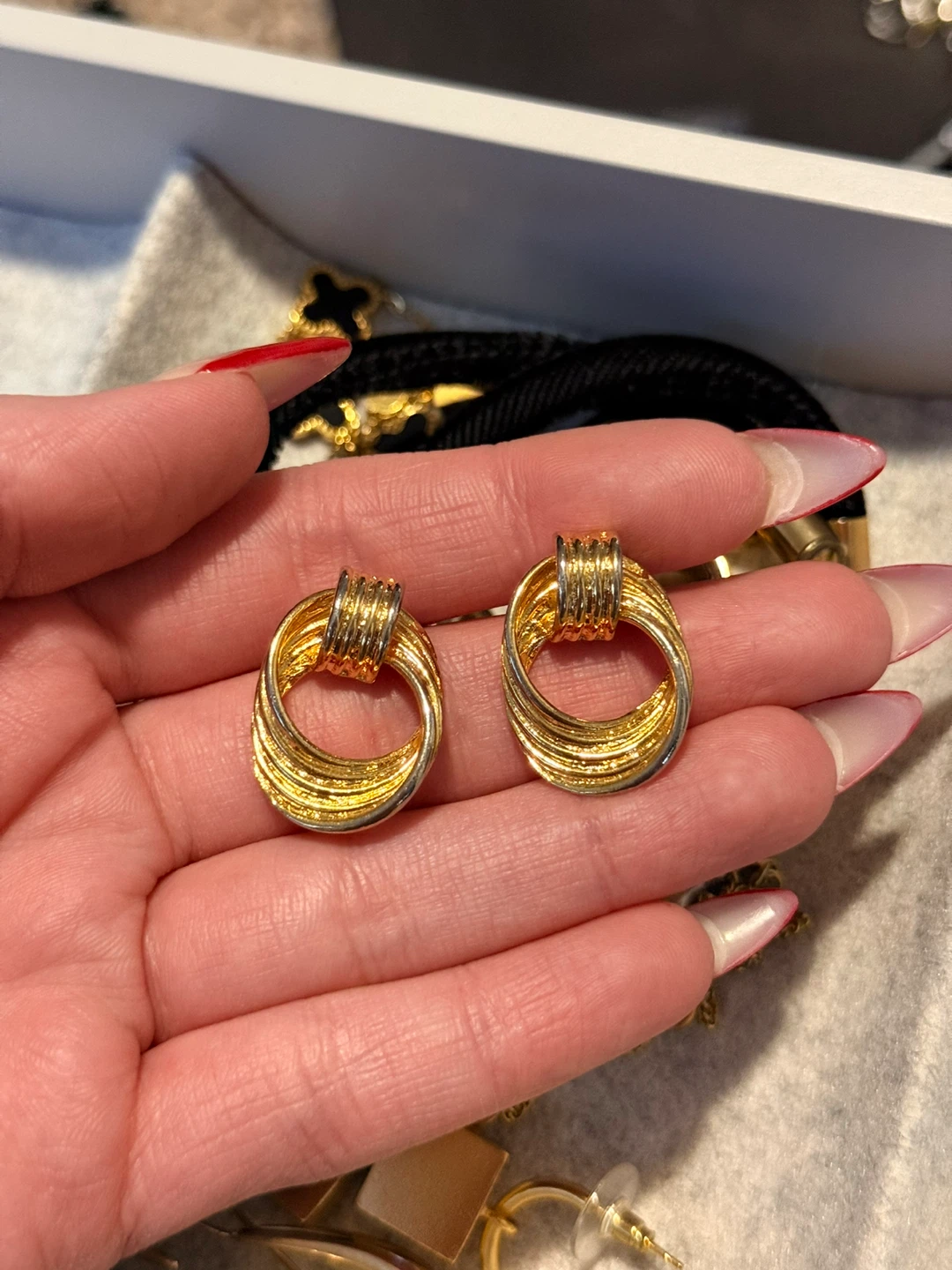 Vintage Gold Oval Hoop Earrings