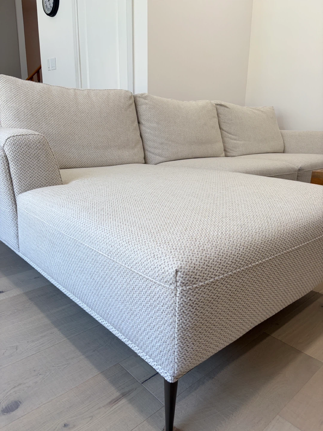 Structube 'Victor' Sectional Sofa – Like New! - photo 5