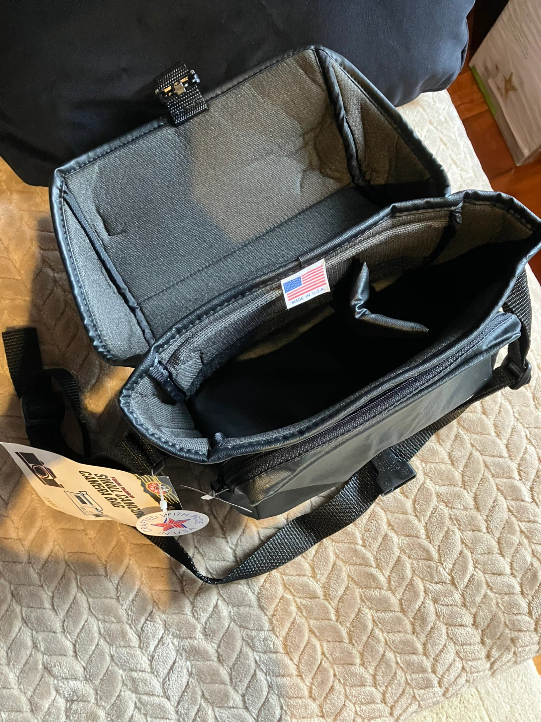 Tam Sport Small Camcorder/Camera Bag - Black - photo 4