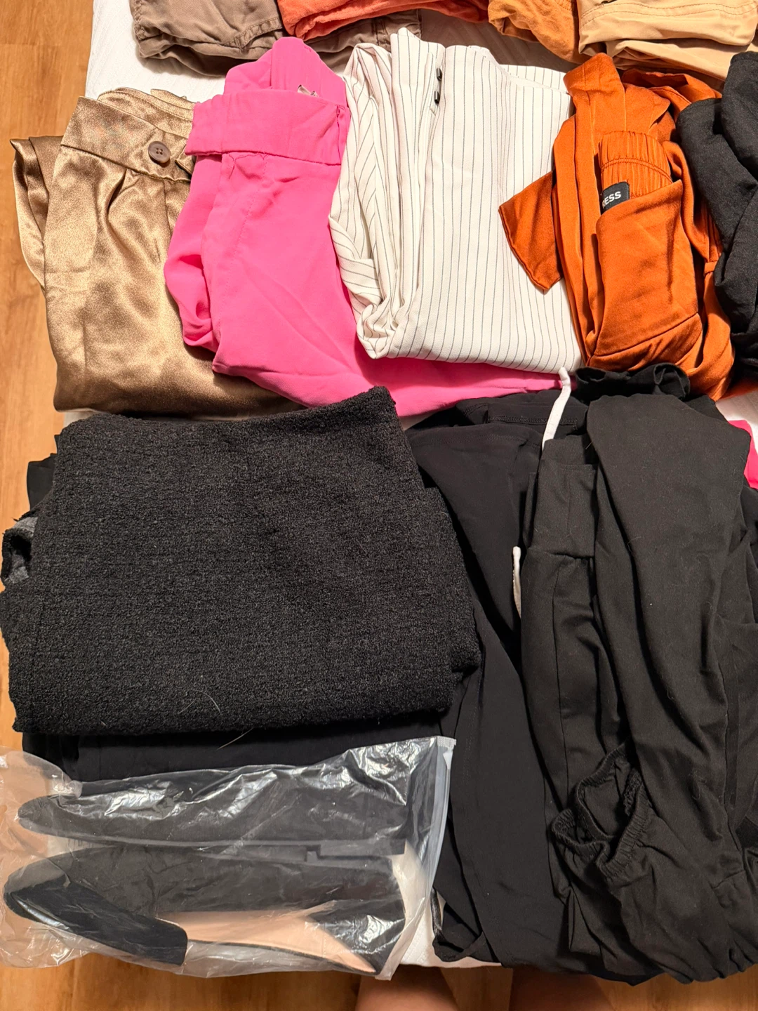 Bulk women’s business casual clothing