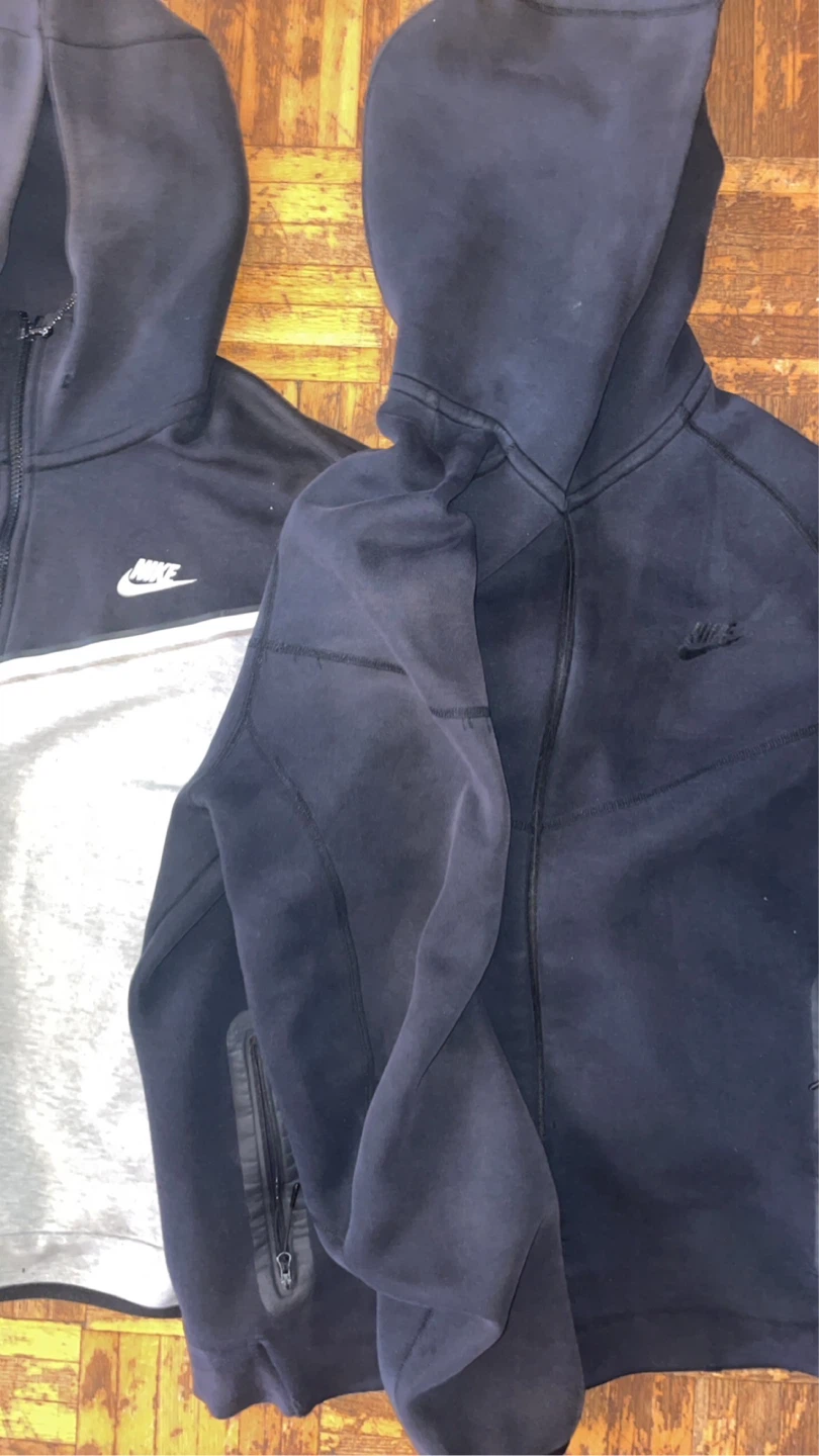 2 Nike Tech Fleece Full Zip Hoodie
