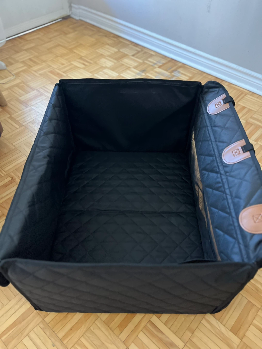 Dog Safety Car Seat  (New, Never Used) - photo 4