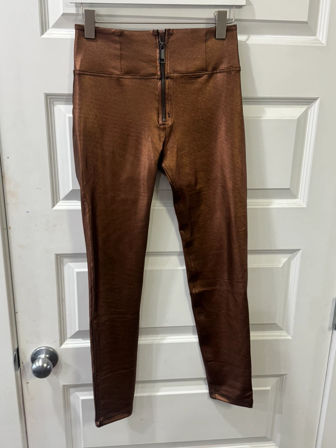 New high waisted matellic Freddy pants!