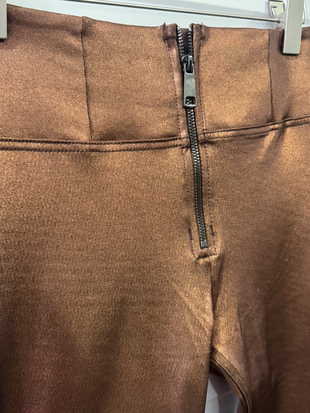 New high waisted matellic Freddy pants! - photo 5