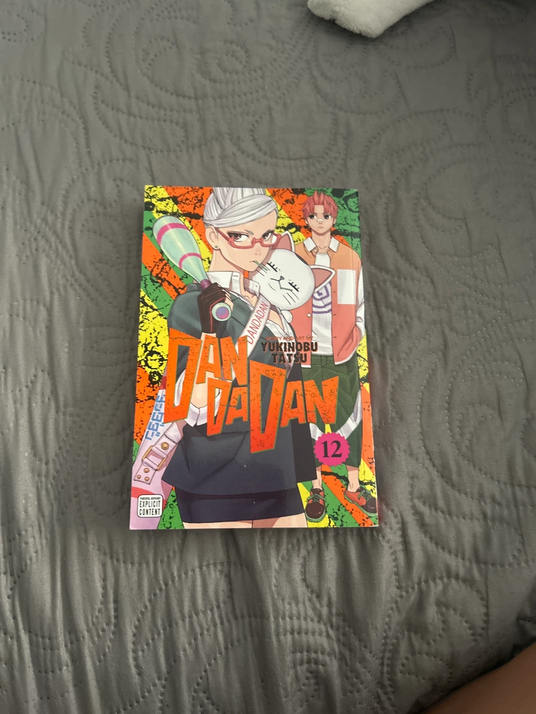 Dandadan Manga Volume 12