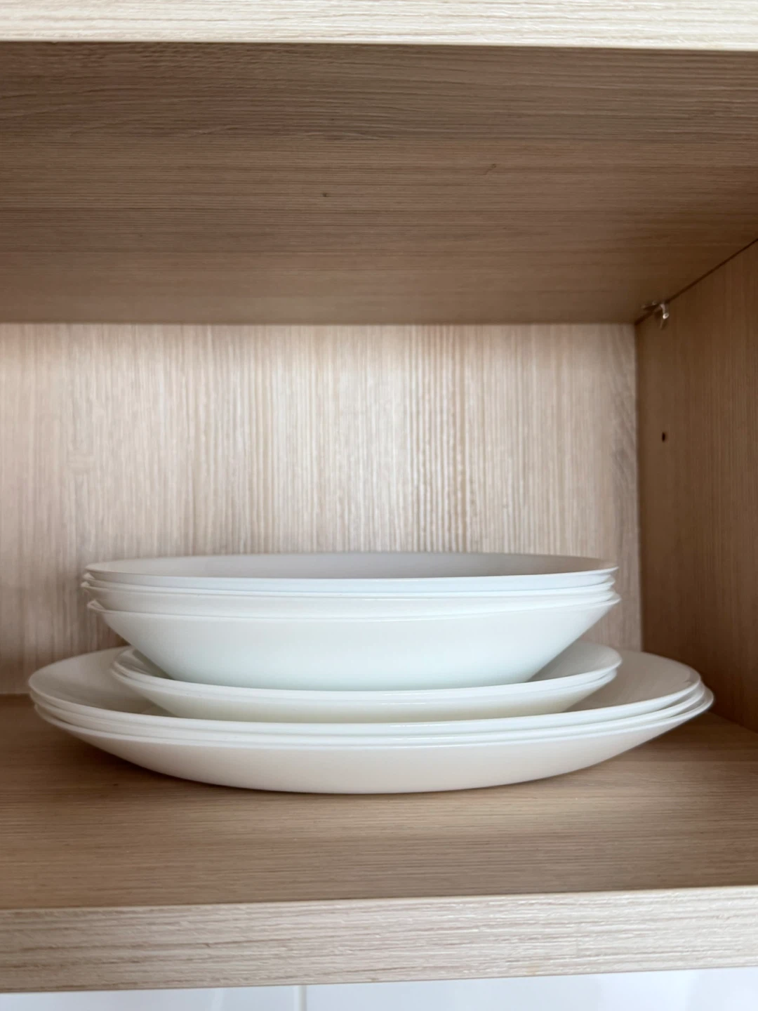White Dinner Plates and Bowls Set - photo 2