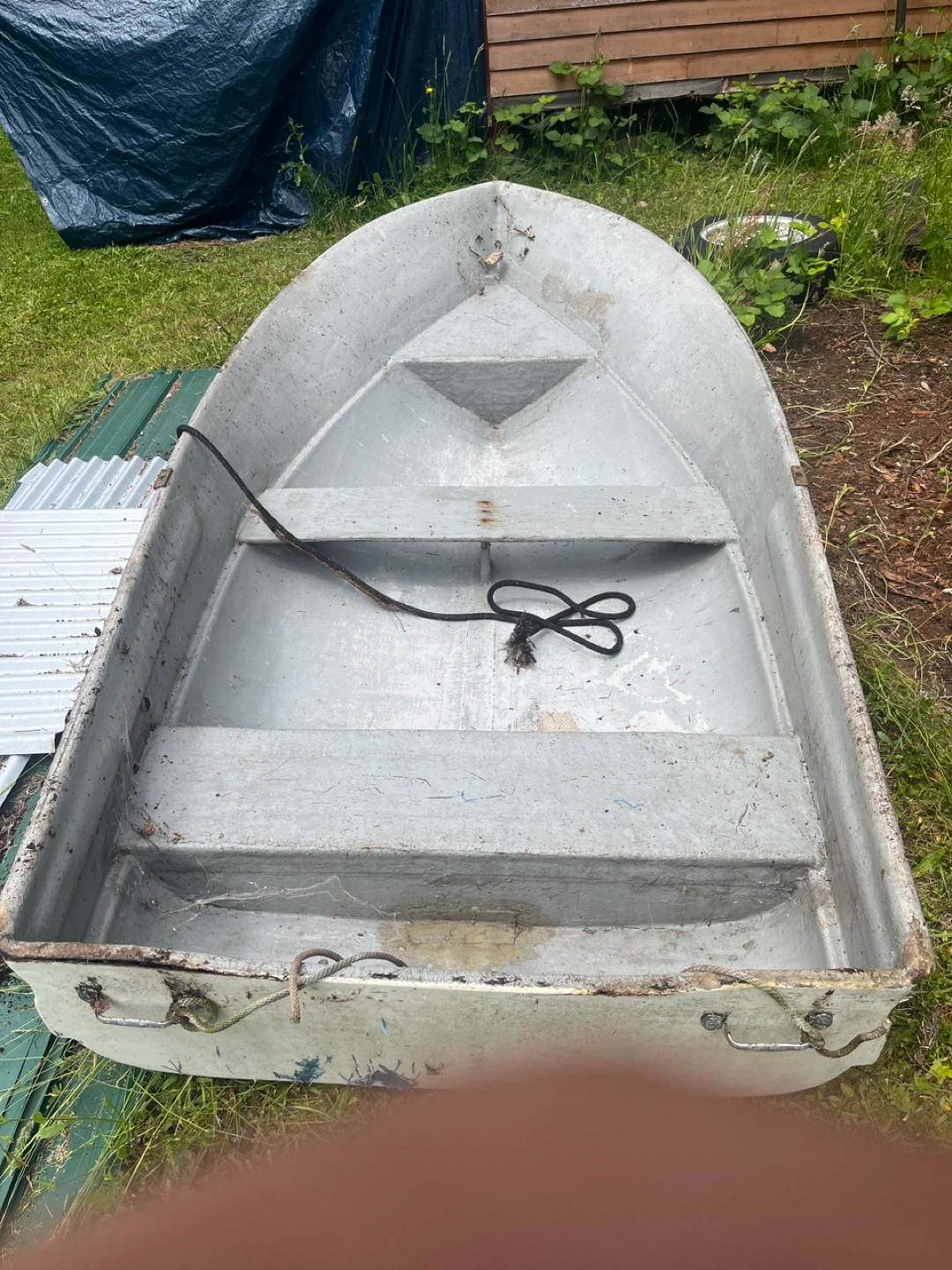 Small Rowing Boat - photo 4