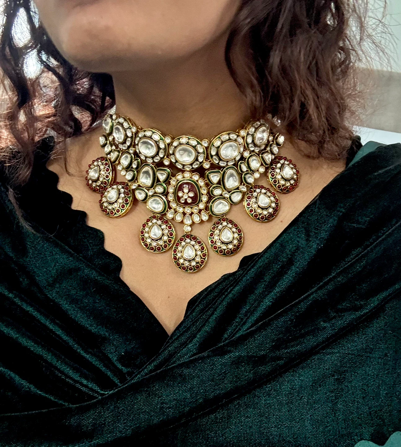Kundan Necklace Set with Earrings and Tikka - photo 4