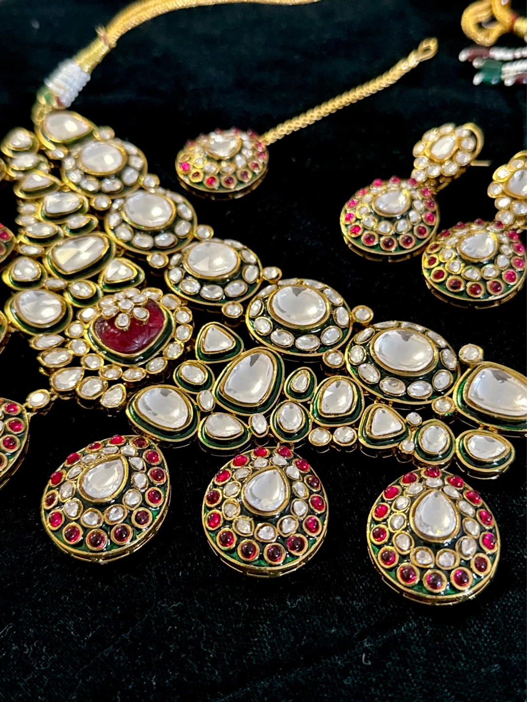 Kundan Necklace Set with Earrings and Tikka