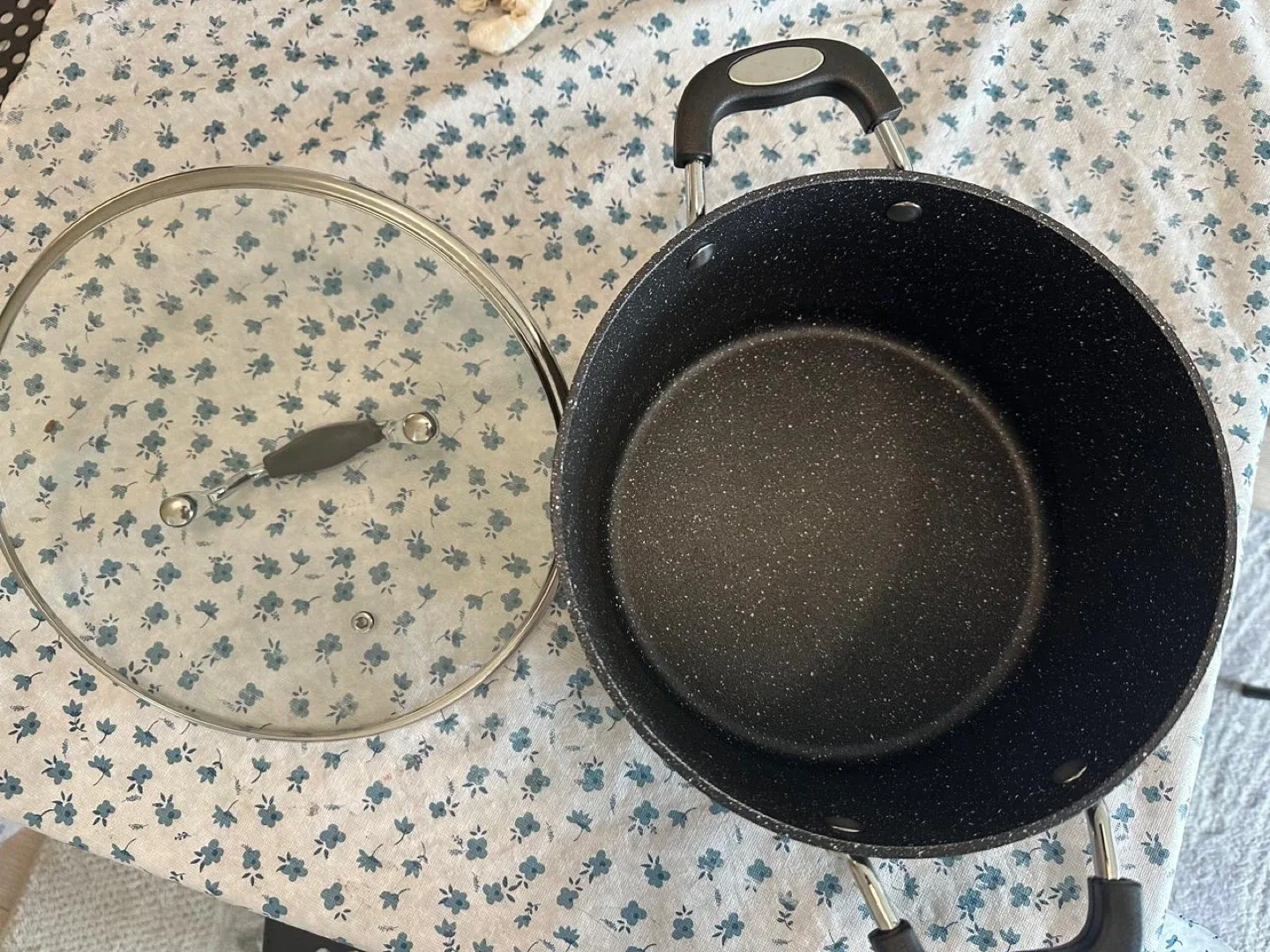 Krook Stock Pot with Lid - photo 3