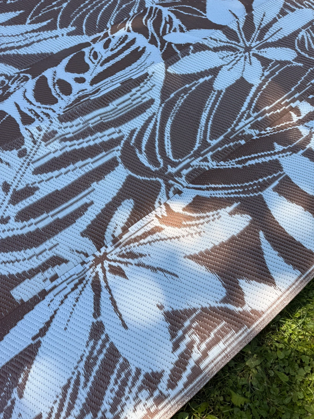 Large Outdoor Patio carpet - photo 4