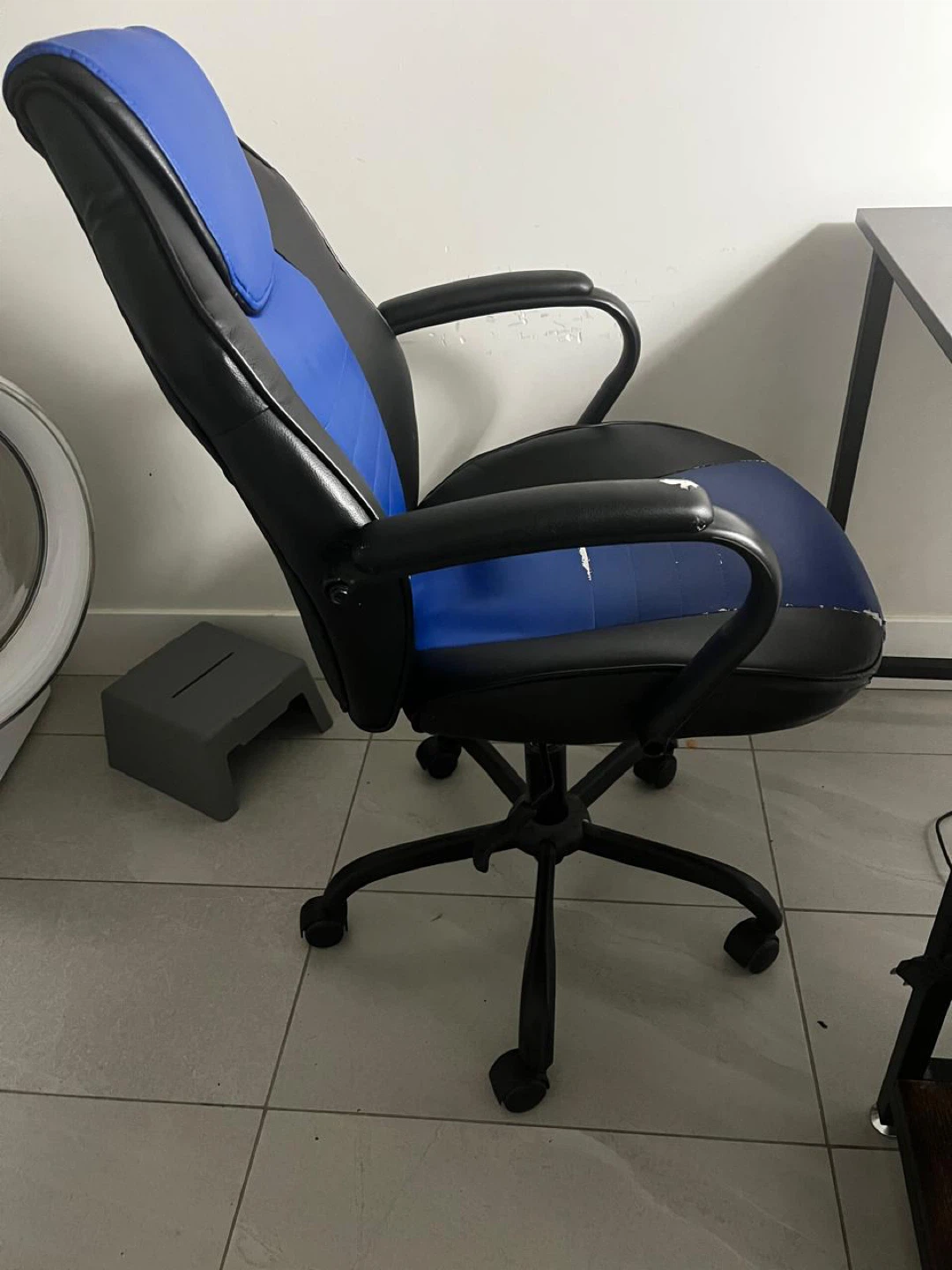 Blue and Black Gaming Office Chair