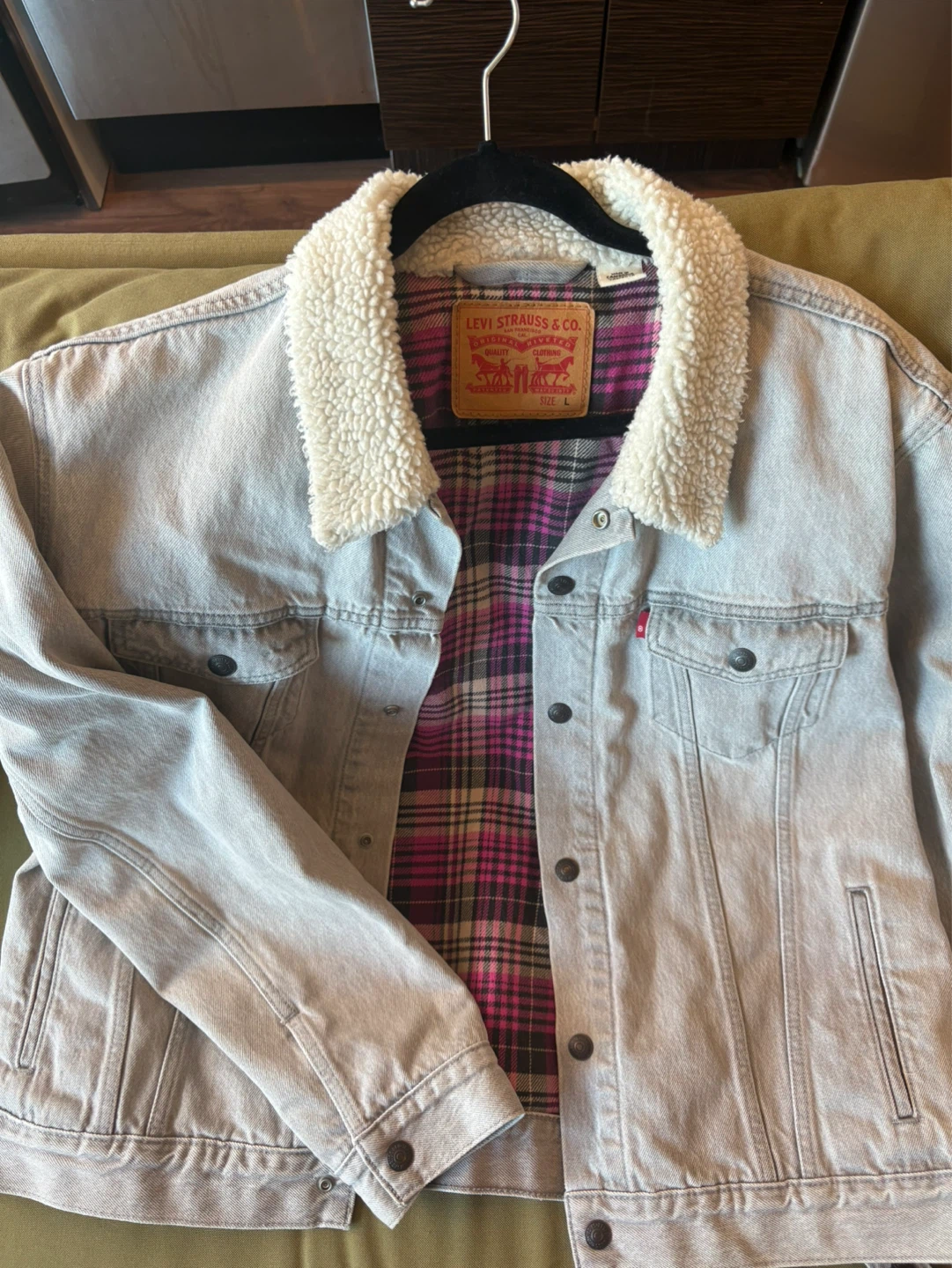 Levi's Sherpa Lined Trucker Jacket Size L