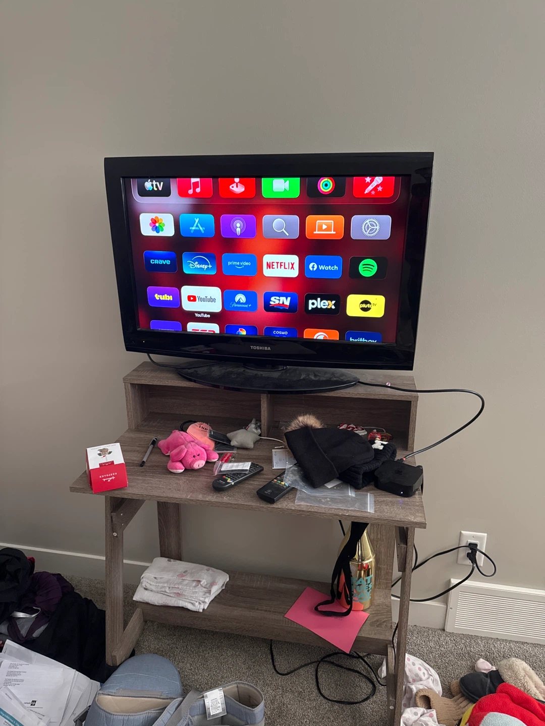 Toshiba Flat Screen TV - photo 2