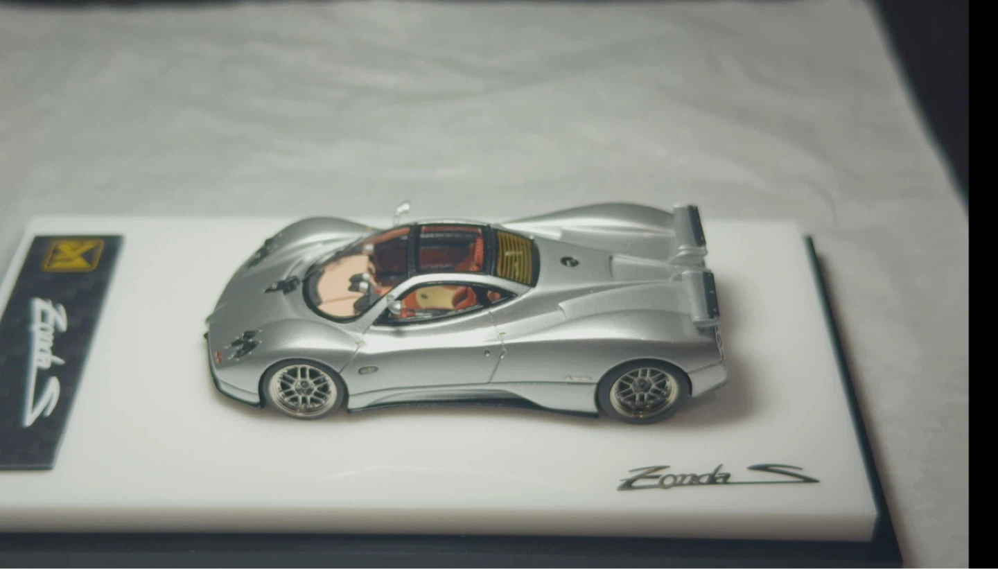DMY 1/64Pagani Zonda S Silver Resin Model Car - photo 5