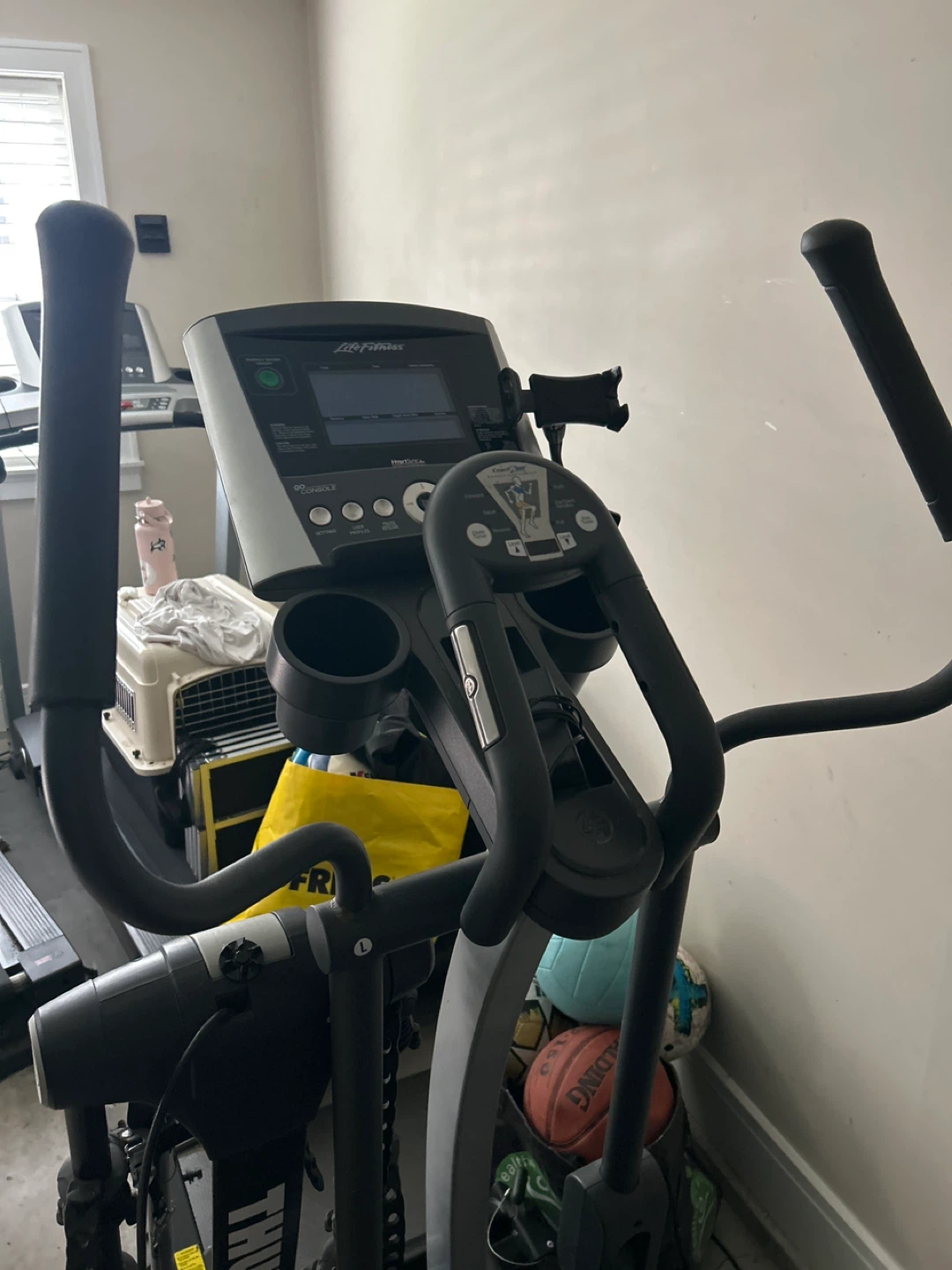 Life Fitness Elliptical Machine