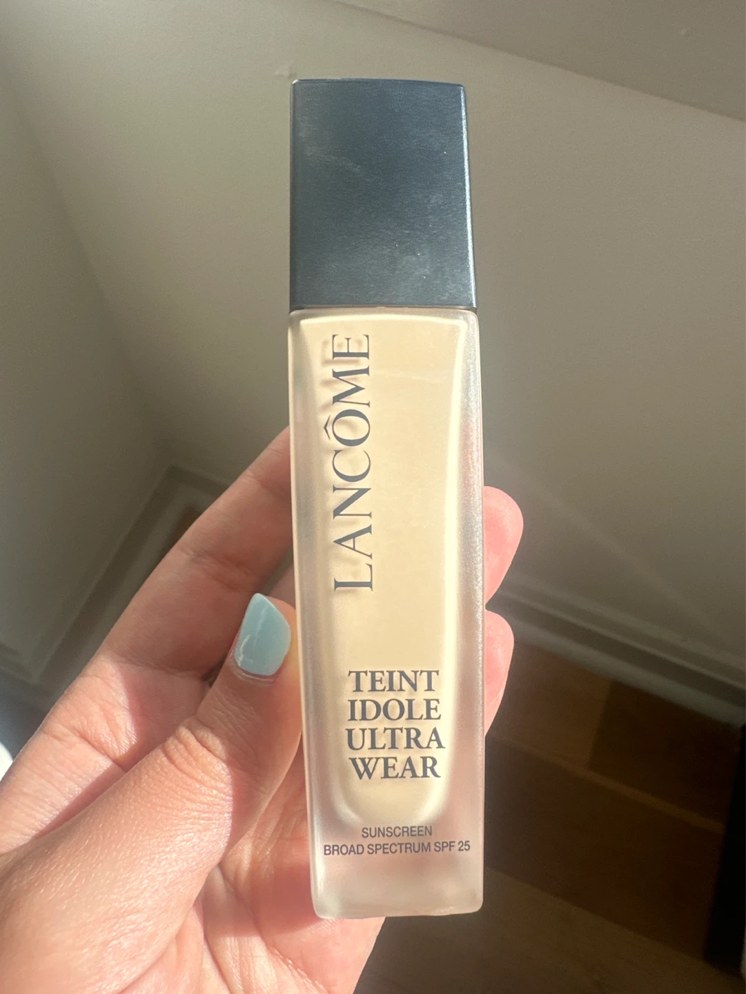 Lancôme Teint Idole Ultra Wear Foundation SPF 25