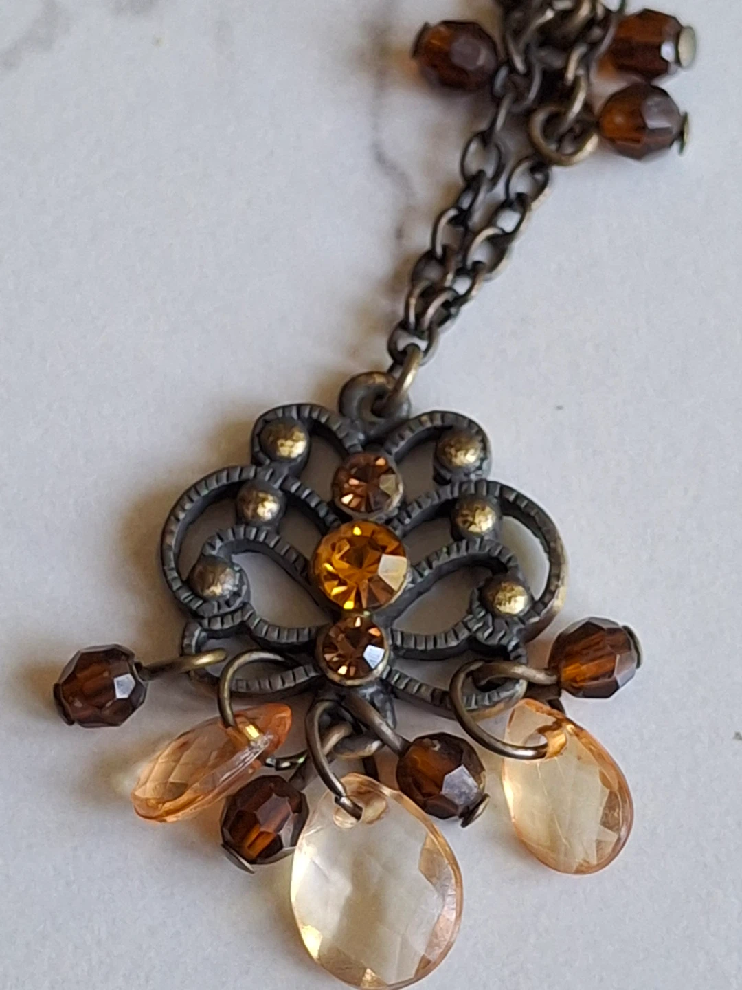 Necklace with brown & amber coloured bead detail - photo 2