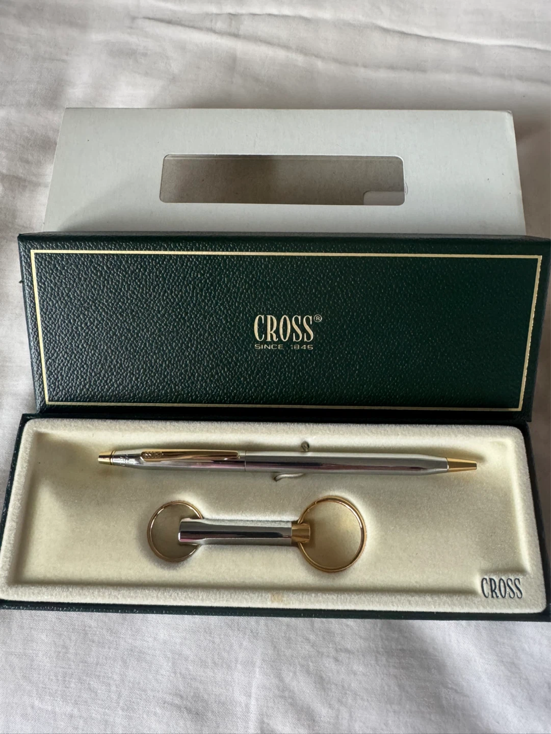New CROSS Pen and Keychain Set